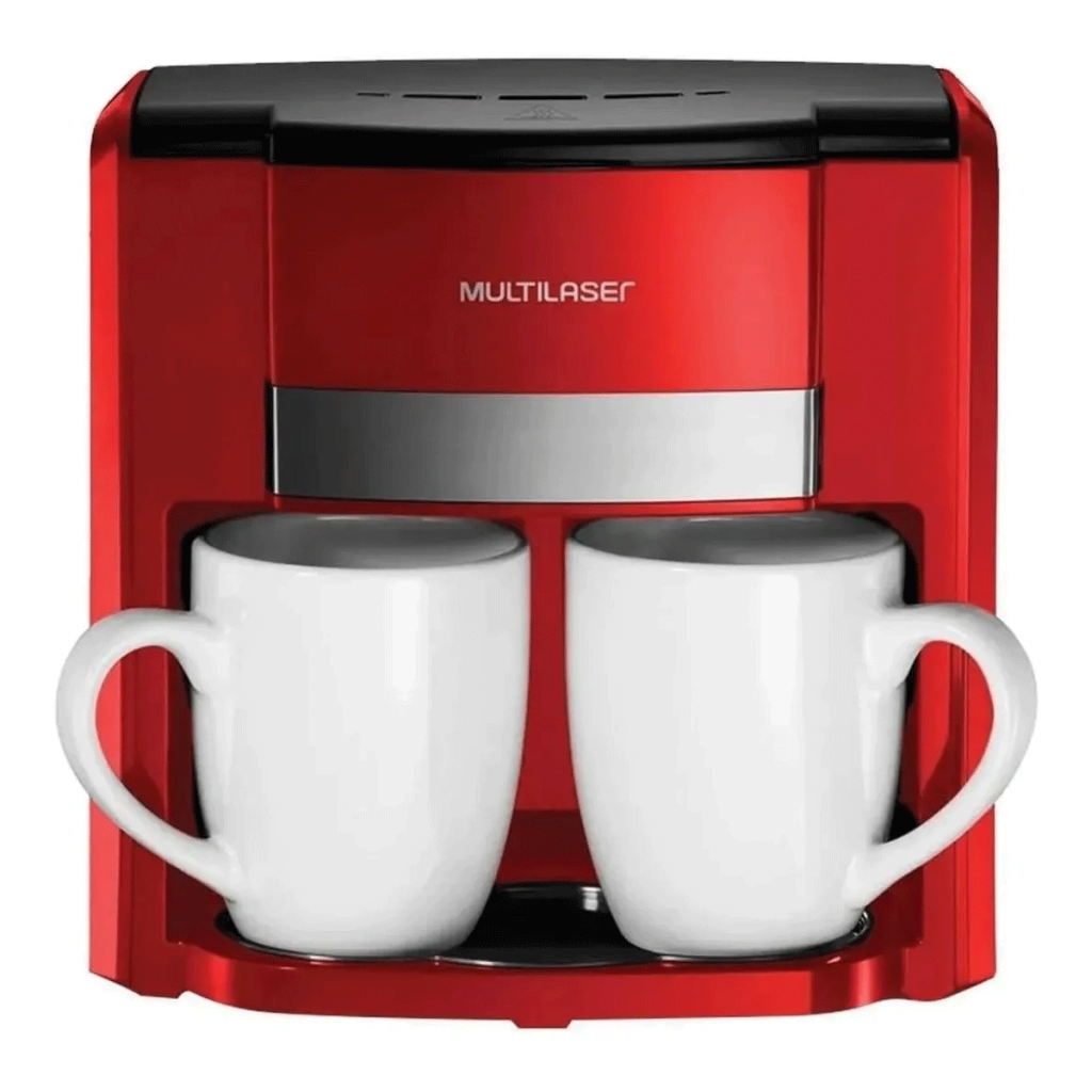 Cafeteira Elétrica Multilaser vermelha, com duas xícaras brancas nela.